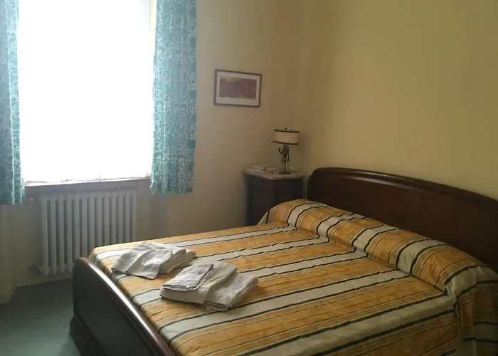 Casa Costa Romantica * Genova